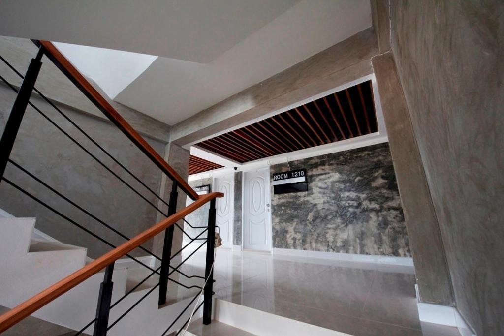 Sukontha Mansion Hotel Nakhon Pathom Buitenkant foto